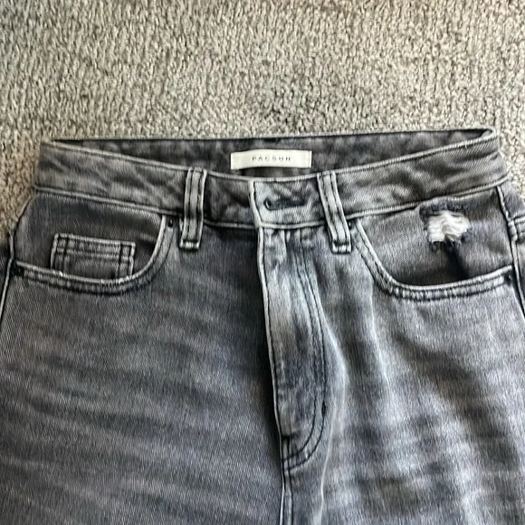 Dark gray ripped jeans - Picture 3 of 6